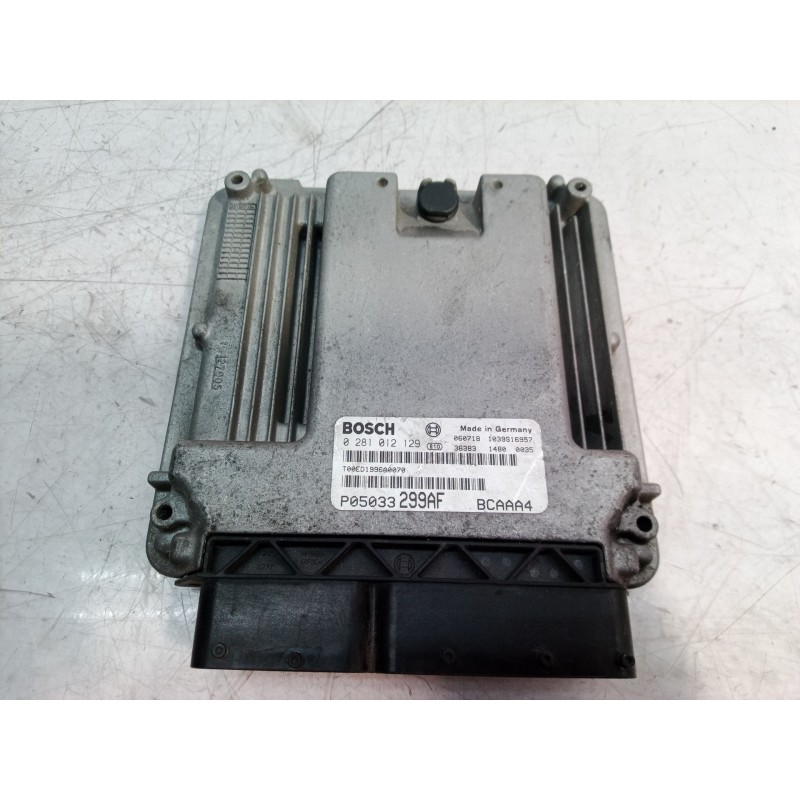 Recambio de centralita motor uce para dodge caliber s referencia OEM IAM 0281012129 0281012129 P05033299