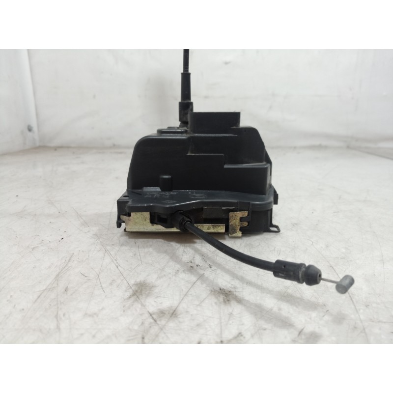 Recambio de cerradura puerta trasera izquierda para renault laguna ii (bg0) authentique referencia OEM IAM 8200000657 8200000657