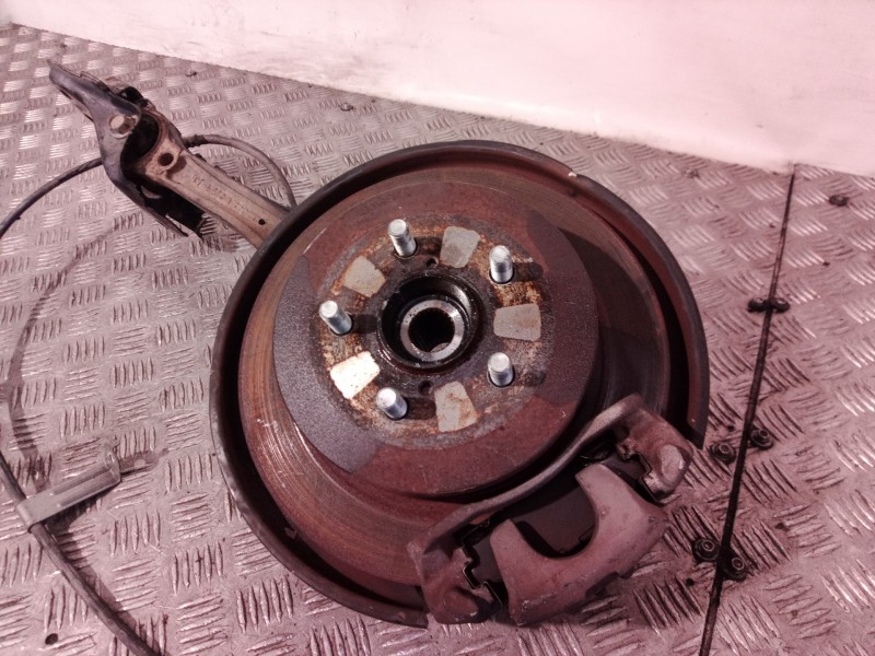 Recambio de mangueta trasera derecha para subaru legacy berl. b13 (bl) 2.0 d limited referencia OEM IAM   