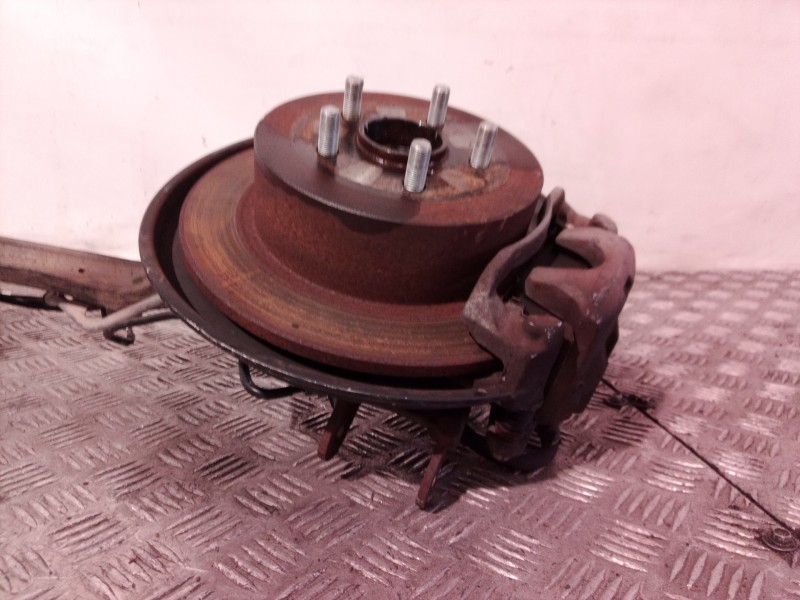 Recambio de mangueta trasera derecha para subaru legacy berl. b13 (bl) 2.0 d limited referencia OEM IAM   