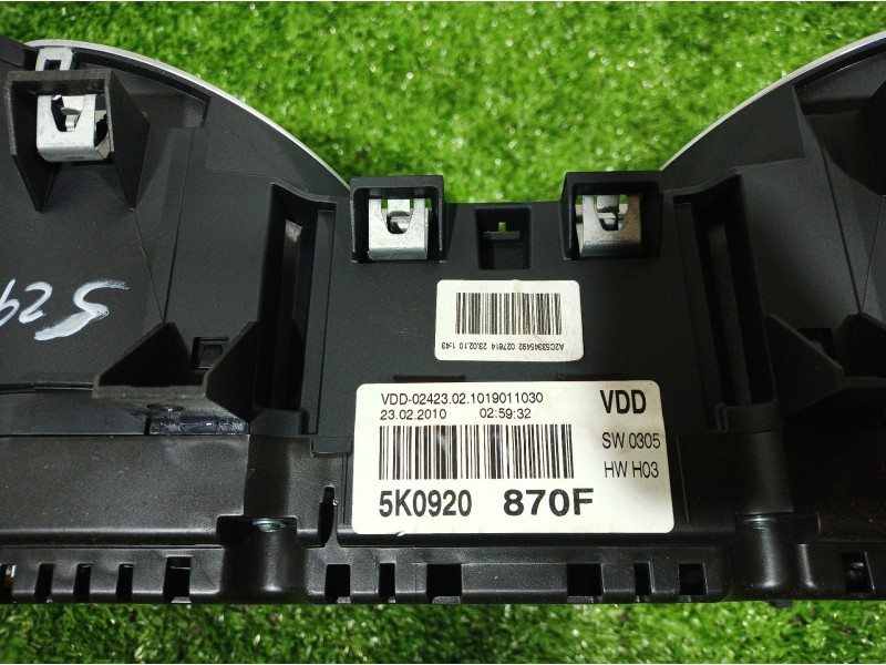 Recambio de cuadro instrumentos para volkswagen golf vi (5k1) advance referencia OEM IAM 5K0920870F 5K0920870F 3219792