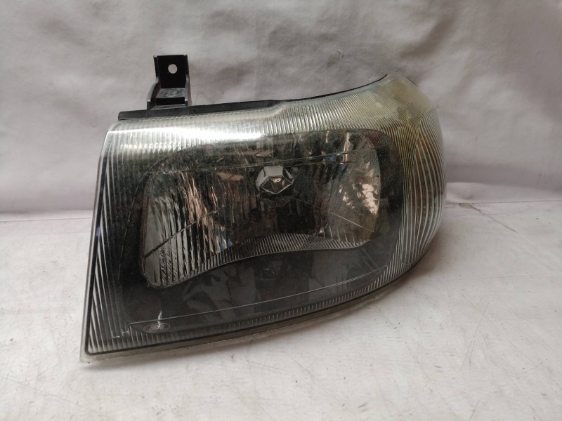 Recambio de faro izquierdo para ford transit caja cerrada, corta (fy) (2000 =>) ft 240 2.0 city - light referencia OEM IAM YC151