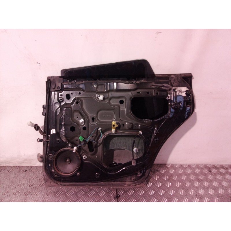 Recambio de puerta trasera derecha para subaru legacy berl. b13 (bl) 2.0 d limited referencia OEM IAM 60409AG0219P  