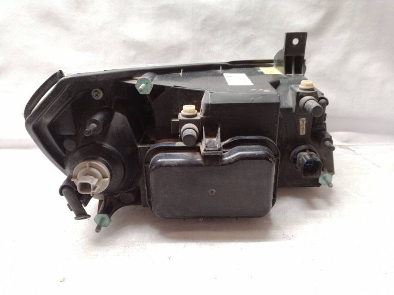 Recambio de faro izquierdo para ford transit caja cerrada, corta (fy) (2000 =>) ft 240 2.0 city - light referencia OEM IAM YC151