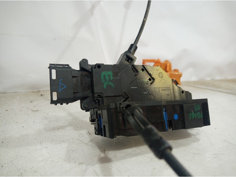 Recambio de cerradura puerta trasera izquierda para citroën c4 picasso millenium referencia OEM IAM 24087816 24087816 24087816