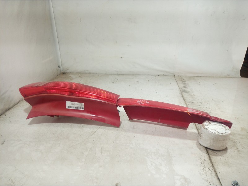 Recambio de piloto trasero izquierdo para citroën c4 berlina exclusive referencia OEM IAM 9655864080 9655864080 9655864080