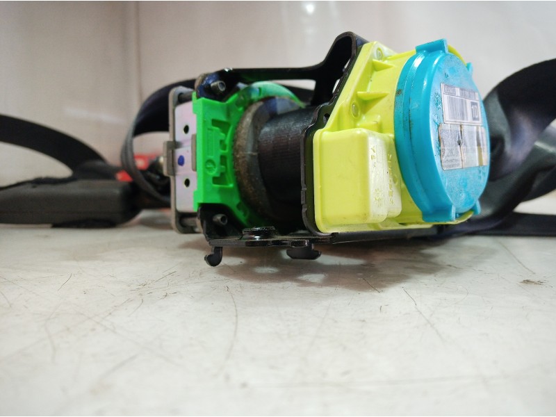 Recambio de cinturon seguridad delantero derecho para citroën c4 picasso millenium referencia OEM IAM 9654964377 9654964377 9654