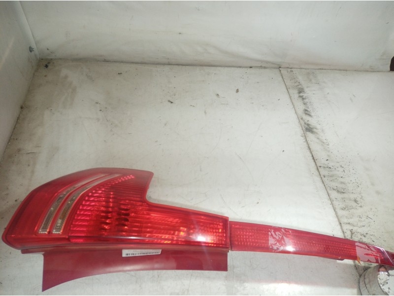 Recambio de piloto trasero izquierdo para citroën c4 berlina exclusive referencia OEM IAM 9655864080 9655864080 9655864080