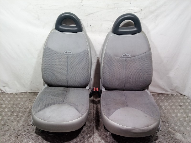 Recambio de juego de asientos completo para citroën c3 pluriel 1.4 exclusive referencia OEM IAM   