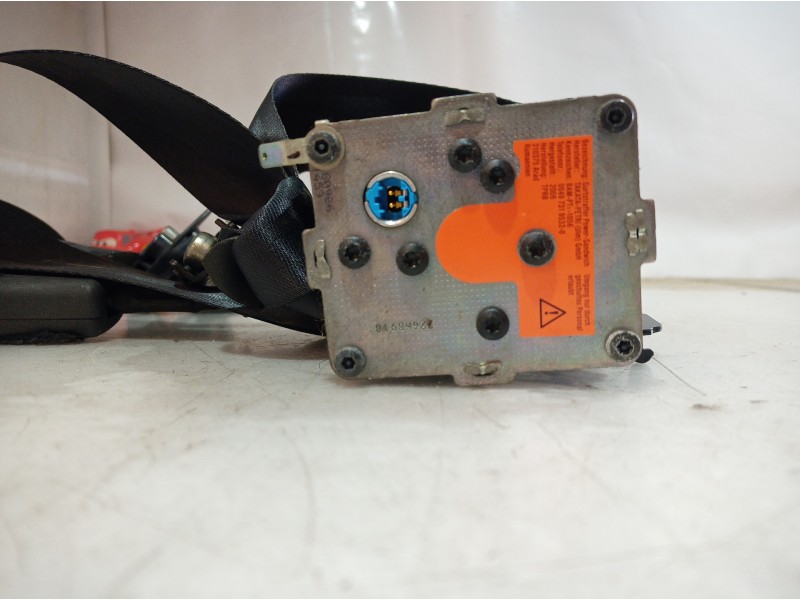 Recambio de cinturon seguridad delantero derecho para citroën c4 picasso millenium referencia OEM IAM 9654964377 9654964377 9654