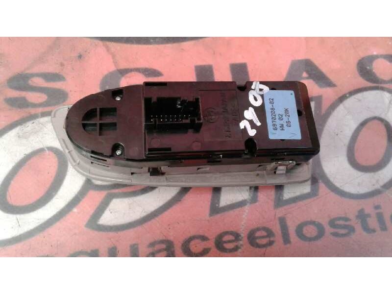 Recambio de mando elevalunas delantero izquierdo para bmw serie 1 berlina (e81/e87) 120d referencia OEM IAM 697020802 697020802 