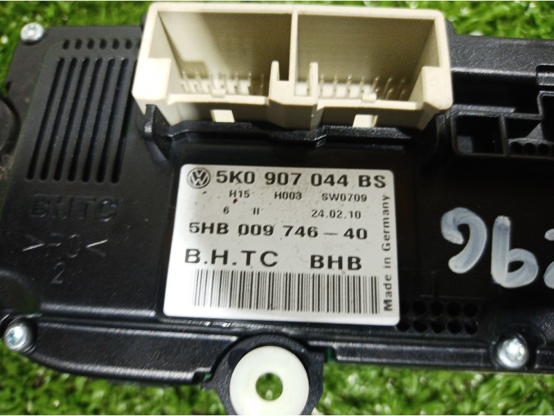Recambio de mando climatizador para volkswagen golf vi (5k1) advance referencia OEM IAM 5HB00974640 5HB00974640 5K0907044BS