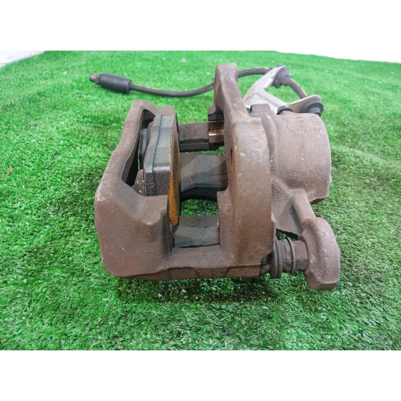 Recambio de pinza freno delantera derecha para bmw serie 1 berlina (e81/e87) 118d referencia OEM IAM 3019B16 3019B16 3019B16