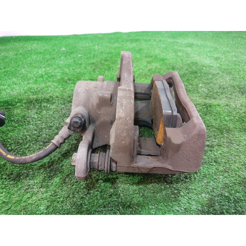 Recambio de pinza freno delantera derecha para bmw serie 1 berlina (e81/e87) 118d referencia OEM IAM 3019B16 3019B16 3019B16
