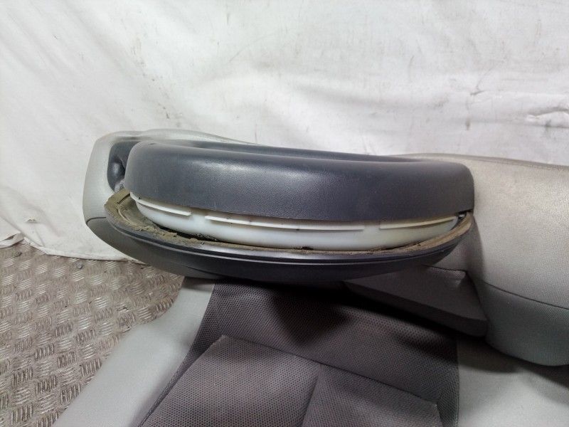 Recambio de juego de asientos completo para citroën c3 pluriel 1.4 exclusive referencia OEM IAM   