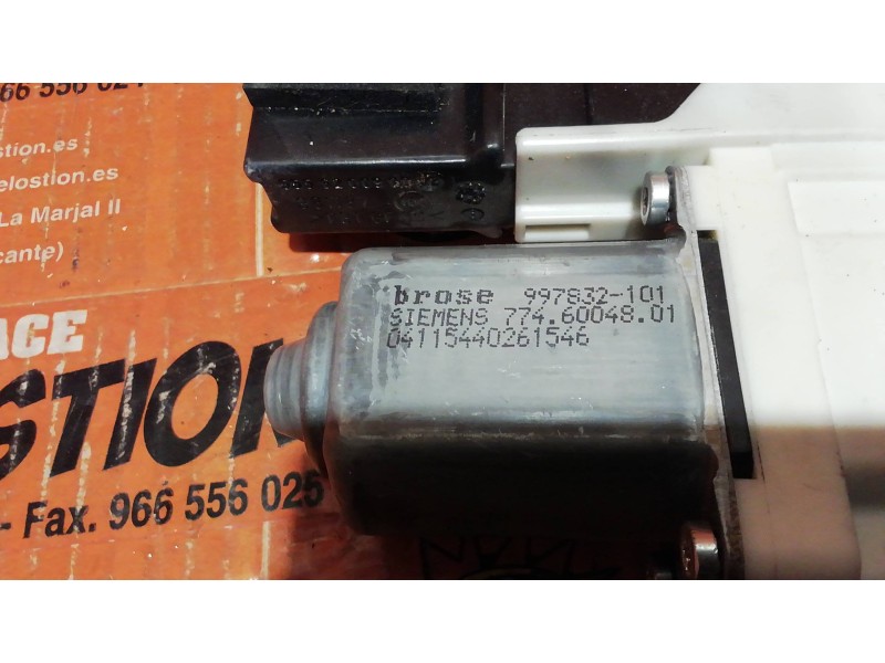 Recambio de motor elevalunas delantero izquierdo para citroën c4 berlina exclusive referencia OEM IAM 997832101 7746004801 