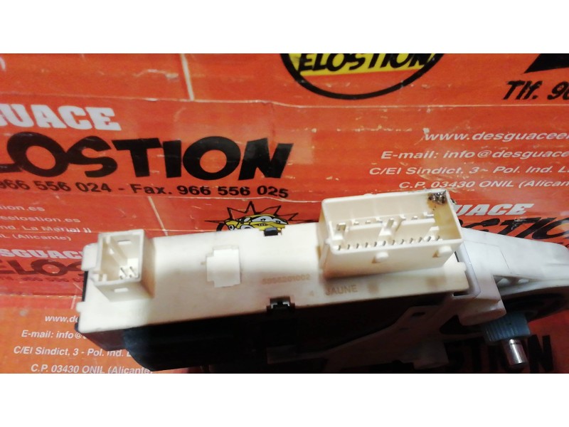 Recambio de motor elevalunas delantero izquierdo para citroën c4 berlina exclusive referencia OEM IAM 997832101 7746004801 