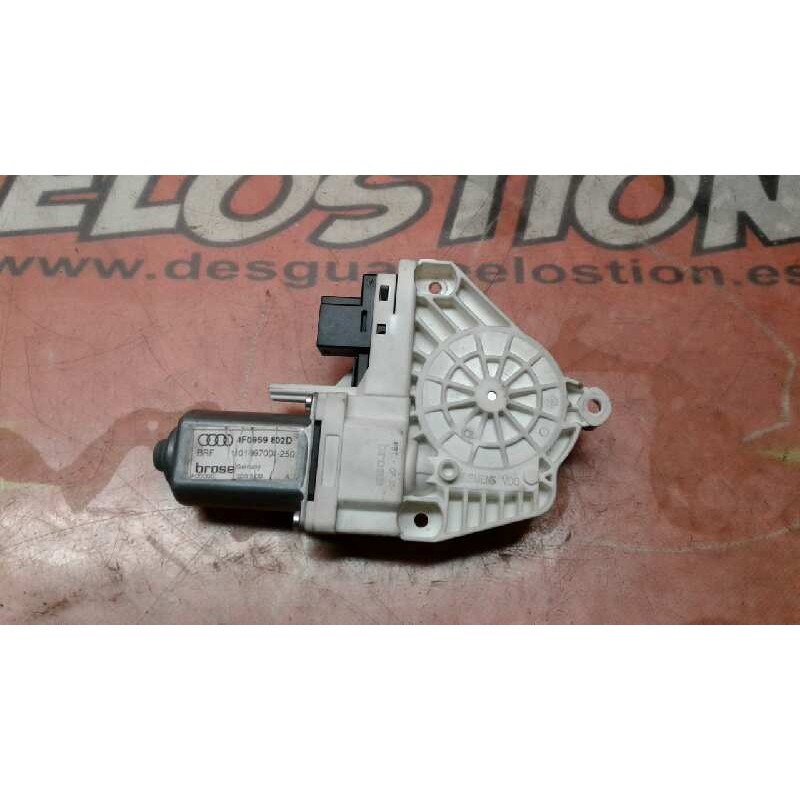 Recambio de motor elevalunas delantero derecho para audi a6 berlina (4f2) 3.0 tdi quattro referencia OEM IAM 4F0959802D  