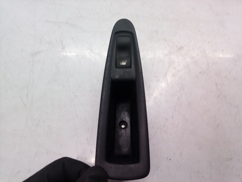 Recambio de mando elevalunas trasero derecho para citroën c4 berlina vtr plus referencia OEM IAM 9650912777 9650912777 965091277