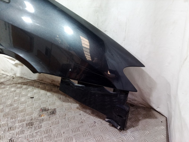 Recambio de aleta delantera derecha para lancia phedra (180) 3.0 v6 24v emblema cae referencia OEM IAM   