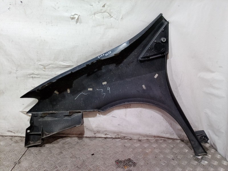 Recambio de aleta delantera derecha para lancia phedra (180) 3.0 v6 24v emblema cae referencia OEM IAM   