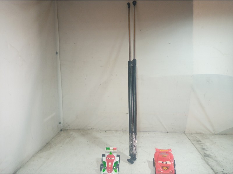 Recambio de amortiguadores maletero / porton para hyundai coupe (j2) 2.0 fx coupe referencia OEM IAM 81770270101 81770270101 817