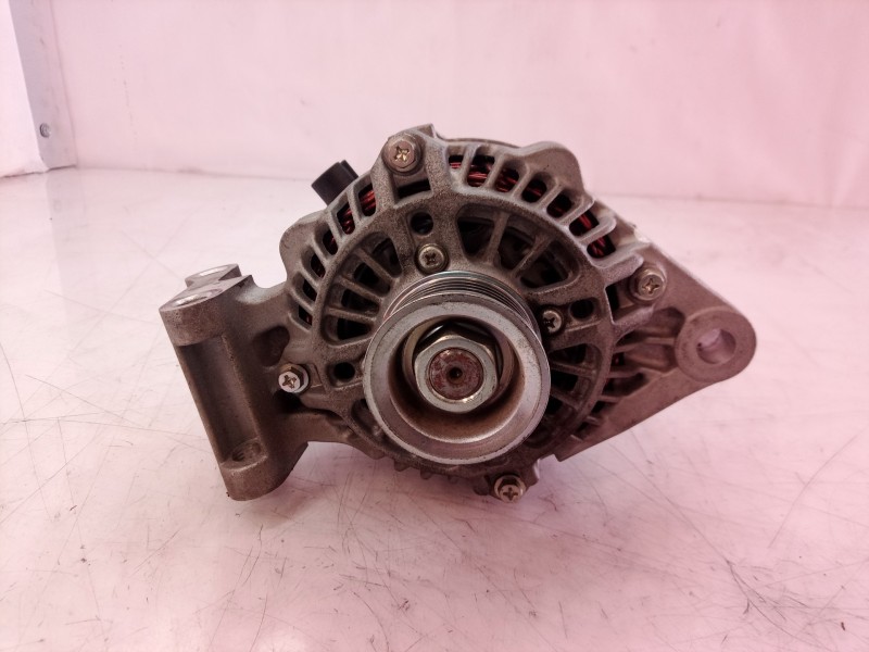 Recambio de alternador para ford fusion (cbk) ambiente referencia OEM IAM 2S6T10300DE 2S6T10300 A005TA7792