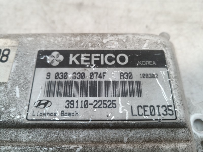 Recambio de centralita motor uce para hyundai accent (lc) gl 4p referencia OEM IAM 9030930074F 3911022525 