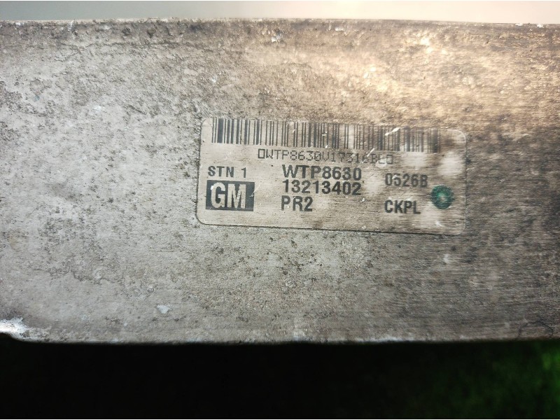 Recambio de intercooler para opel astra gtc sport referencia OEM IAM 13213402 13213402 WTP8630