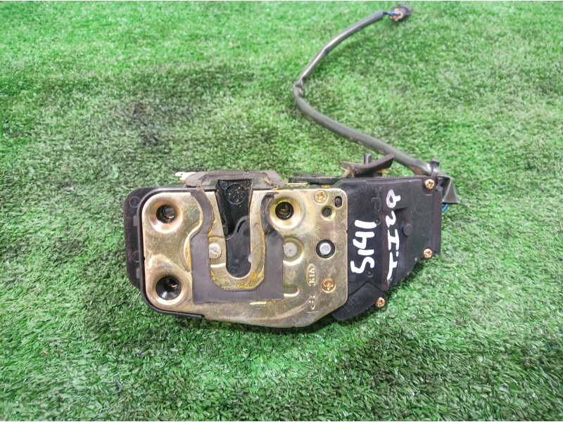 Recambio de cerradura puerta trasera izquierda para kia carens 2.0 turbodiesel cat referencia OEM IAM   