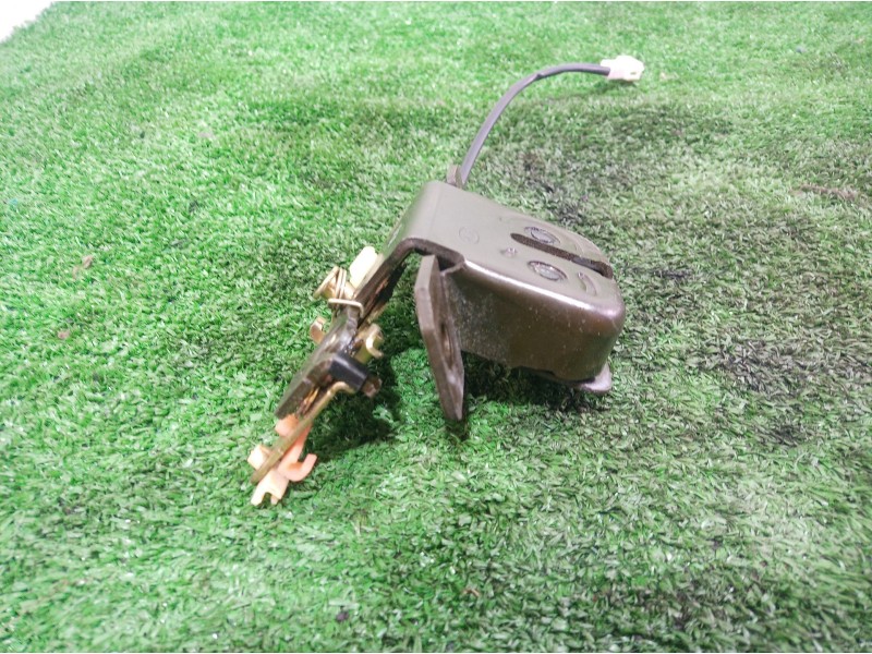 Recambio de cerradura maletero / porton para kia carens 2.0 turbodiesel cat referencia OEM IAM   