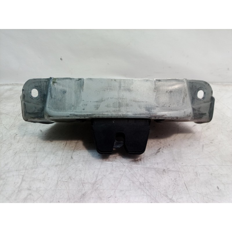 Recambio de cerradura maletero / porton para lancia phedra (180) 3.0 v6 24v emblema cae referencia OEM IAM   