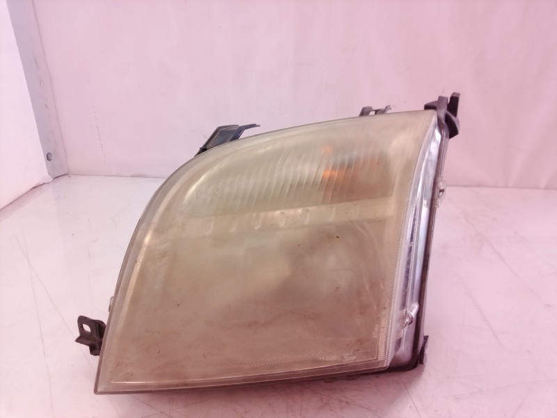 Recambio de faro izquierdo para ford fusion (cbk) ambiente referencia OEM IAM 1526786  