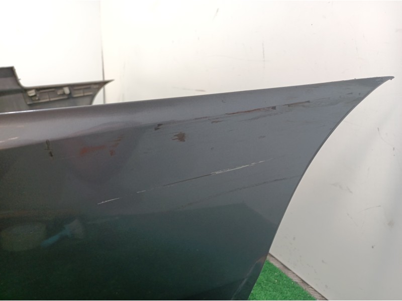 Recambio de paragolpes trasero para kia carens 2.0 turbodiesel cat referencia OEM IAM   