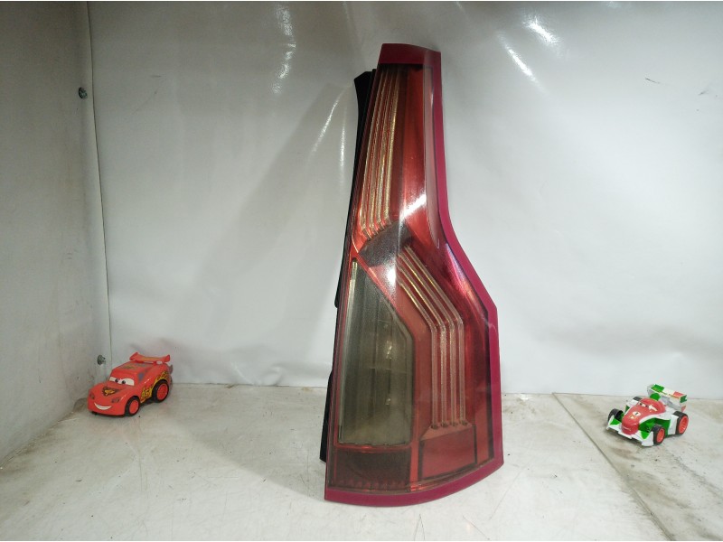 Recambio de piloto trasero derecho para citroën c4 picasso millenium referencia OEM IAM 00946602 00946602 00946602