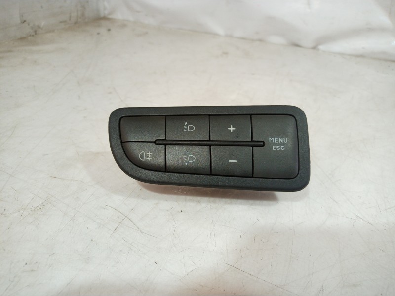 Recambio de mando multifuncion para fiat punto (199) easy referencia OEM IAM 735367268 735367268 61045900
