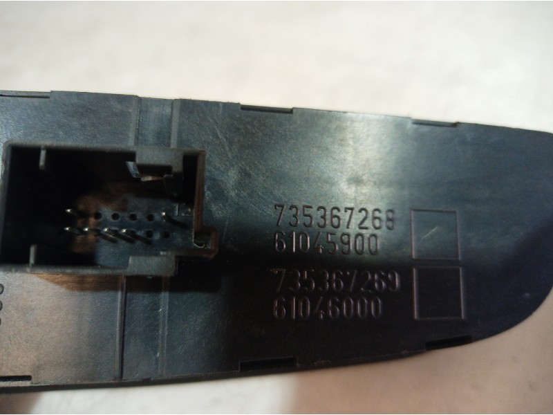 Recambio de mando multifuncion para fiat punto (199) easy referencia OEM IAM 735367268 735367268 61045900