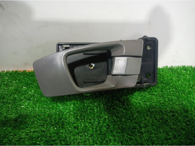 Recambio de maneta interior trasera derecha para kia carens 2.0 turbodiesel cat referencia OEM IAM   