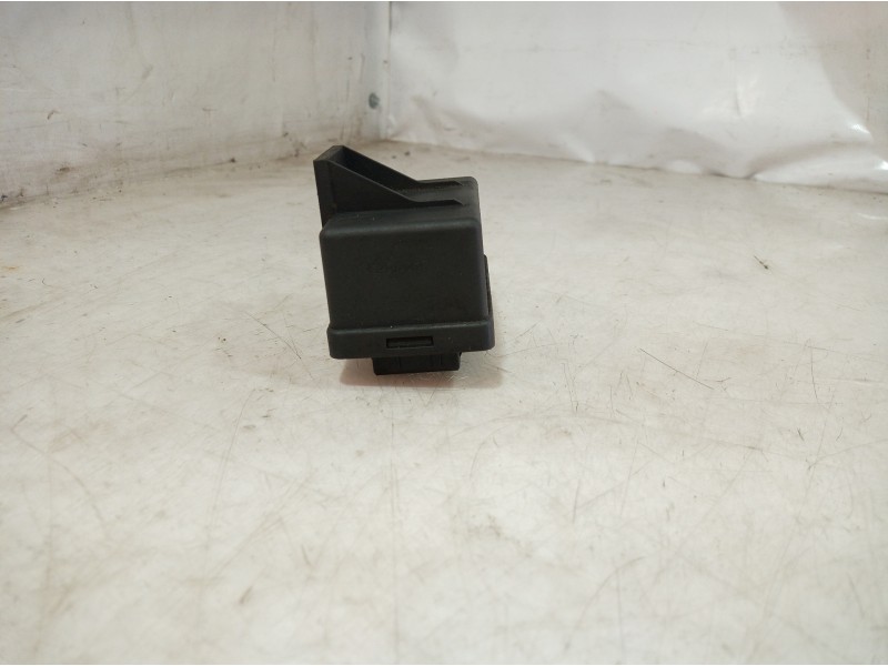 Recambio de caja precalentamiento para fiat punto (199) easy referencia OEM IAM 38430003 38430003 55193073
