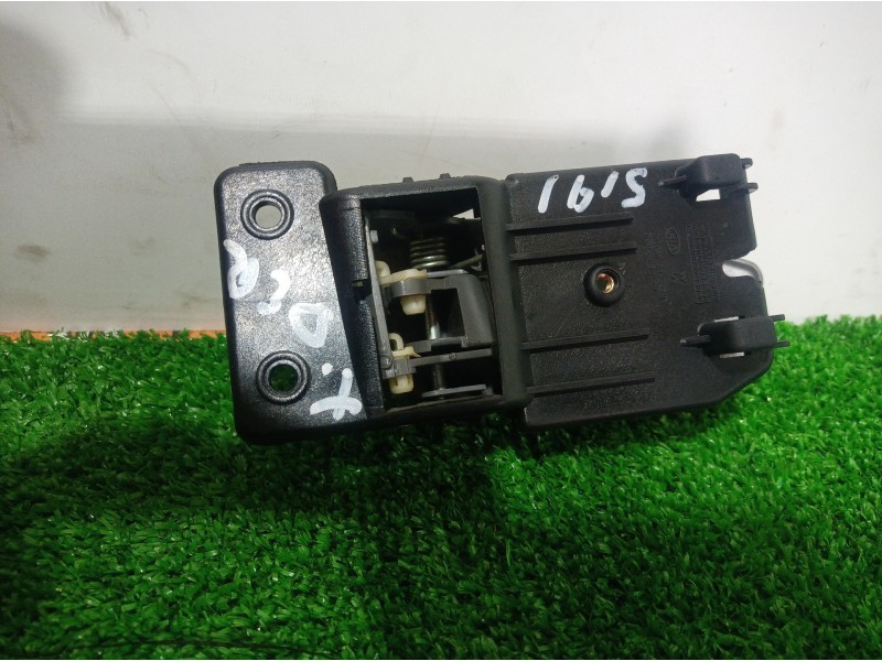 Recambio de maneta interior trasera derecha para kia carens 2.0 turbodiesel cat referencia OEM IAM   