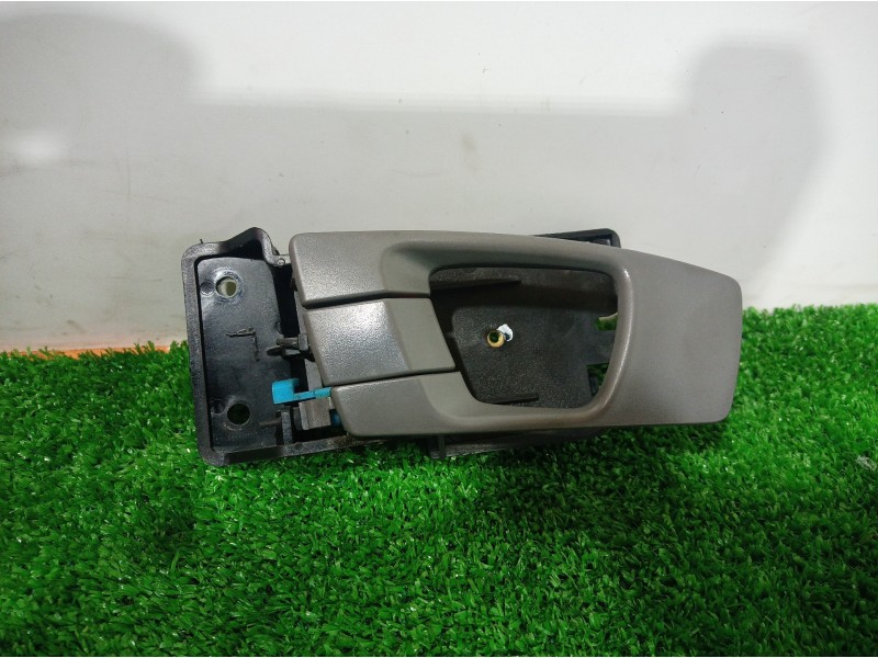 Recambio de maneta interior trasera izquierda para kia carens 2.0 turbodiesel cat referencia OEM IAM   