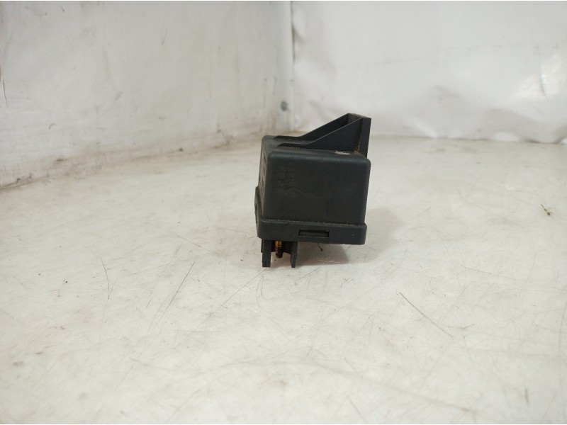 Recambio de caja precalentamiento para fiat punto (199) easy referencia OEM IAM 38430003 38430003 55193073