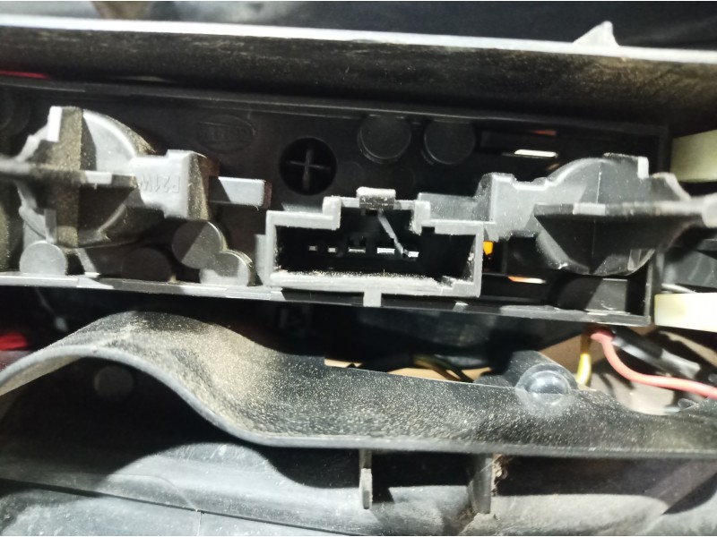 Recambio de piloto trasero izquierdo para citroën c4 picasso millenium referencia OEM IAM 00946601 00946601 00946601