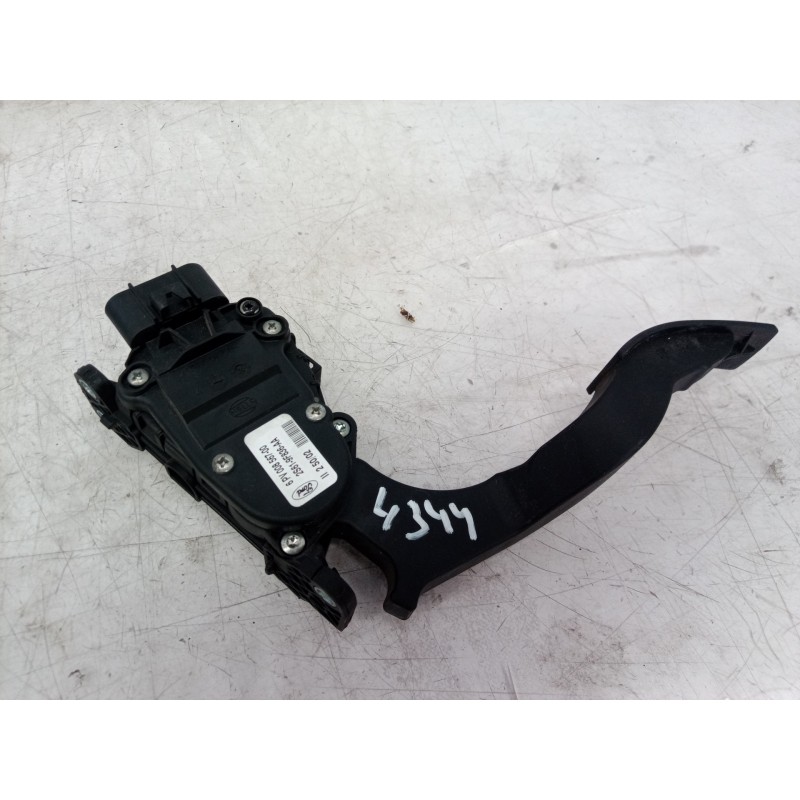 Recambio de pedal acelerador para ford fusion (cbk) ambiente referencia OEM IAM 2S619F836AA 2S619F836AA 2S619F836