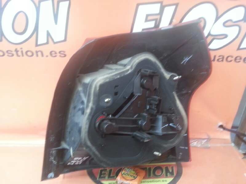 Recambio de piloto trasero izquierdo para toyota corolla (e12) referencia OEM IAM   