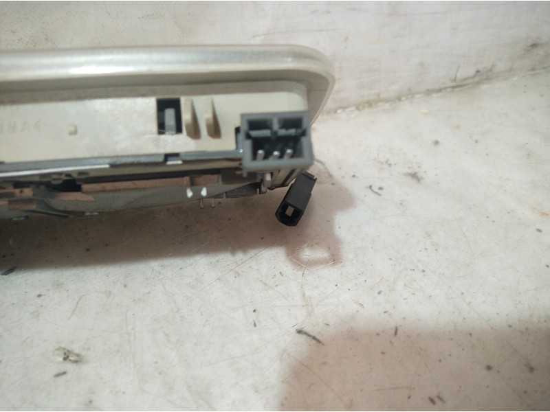 Recambio de luz interior para fiat punto (199) easy referencia OEM IAM 1520400000 1520400000 0884200
