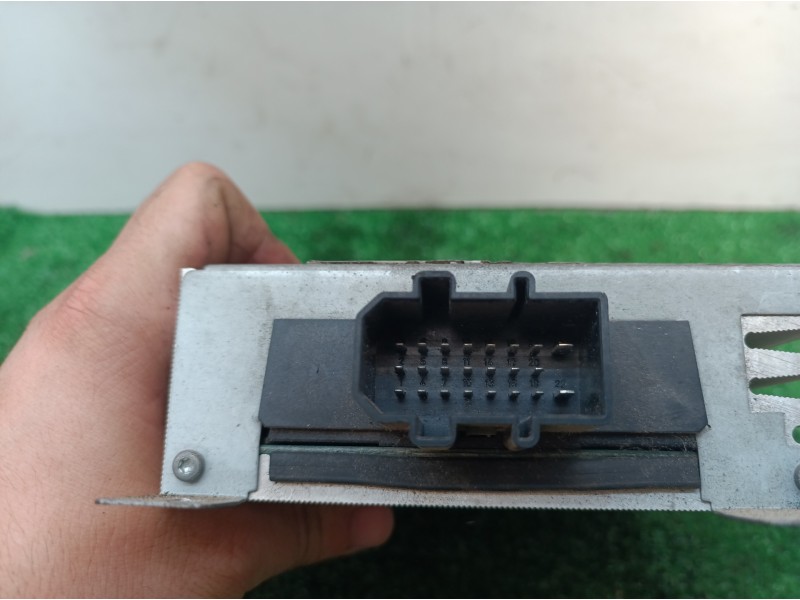 Recambio de amplificador audio para audi a4 berlina (b5) referencia OEM IAM 8E9035223 8E9035223 H86316