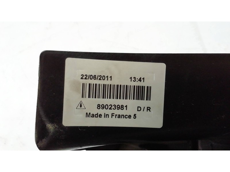 Recambio de piloto trasero derecho para renault laguna ii (bg0) authentique referencia OEM IAM 89023981 89023981 89023981