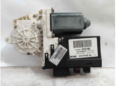 Recambio de motor elevalunas delantero derecho para lancia phedra (180) 3.0 v6 24v emblema cae referencia OEM IAM 991728203 9917
