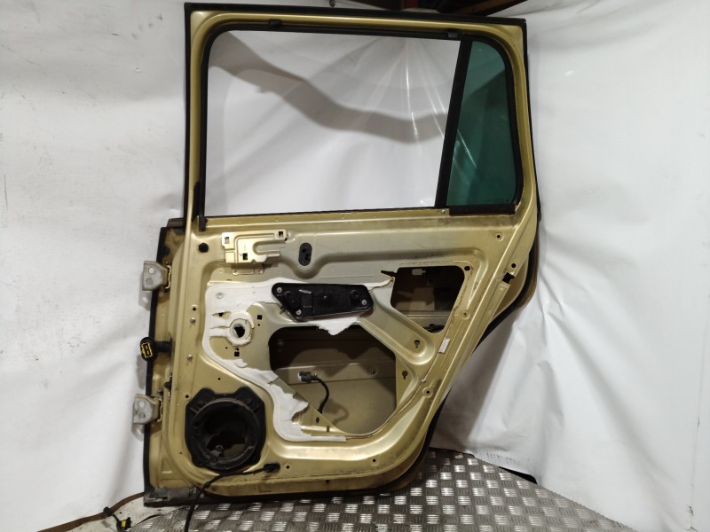 Recambio de puerta trasera derecha para citroën c4 picasso millenium referencia OEM IAM   
